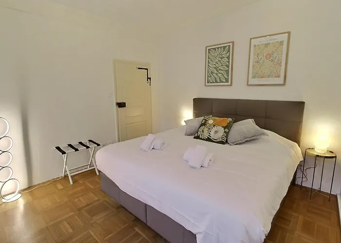 : 6 Pers, Charme Et Modernite, Centre-ville, Parking Inclus - Fr-1-722-14 公寓